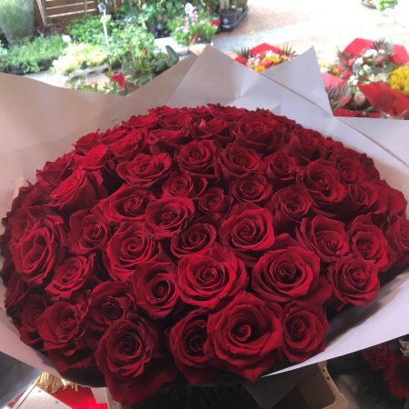 Bouquets de 100 Roses - Fleurs de mai 8